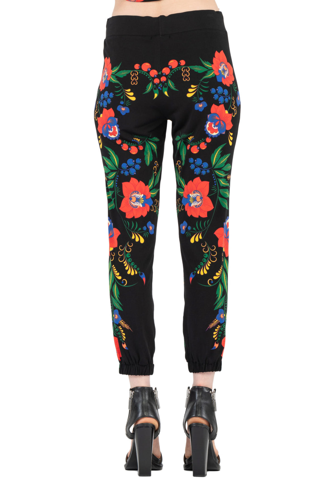 Elastic Bottom Pocket Jogger