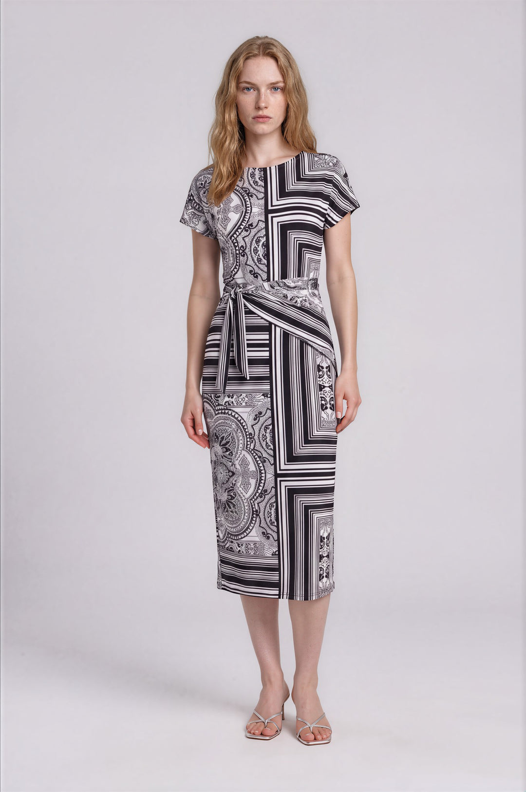 CAP SLEEVE  BELOW KNEE DRESS WITH NO SLIT
