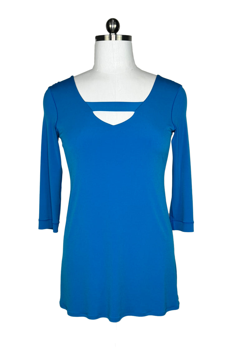 V tap lined tunic