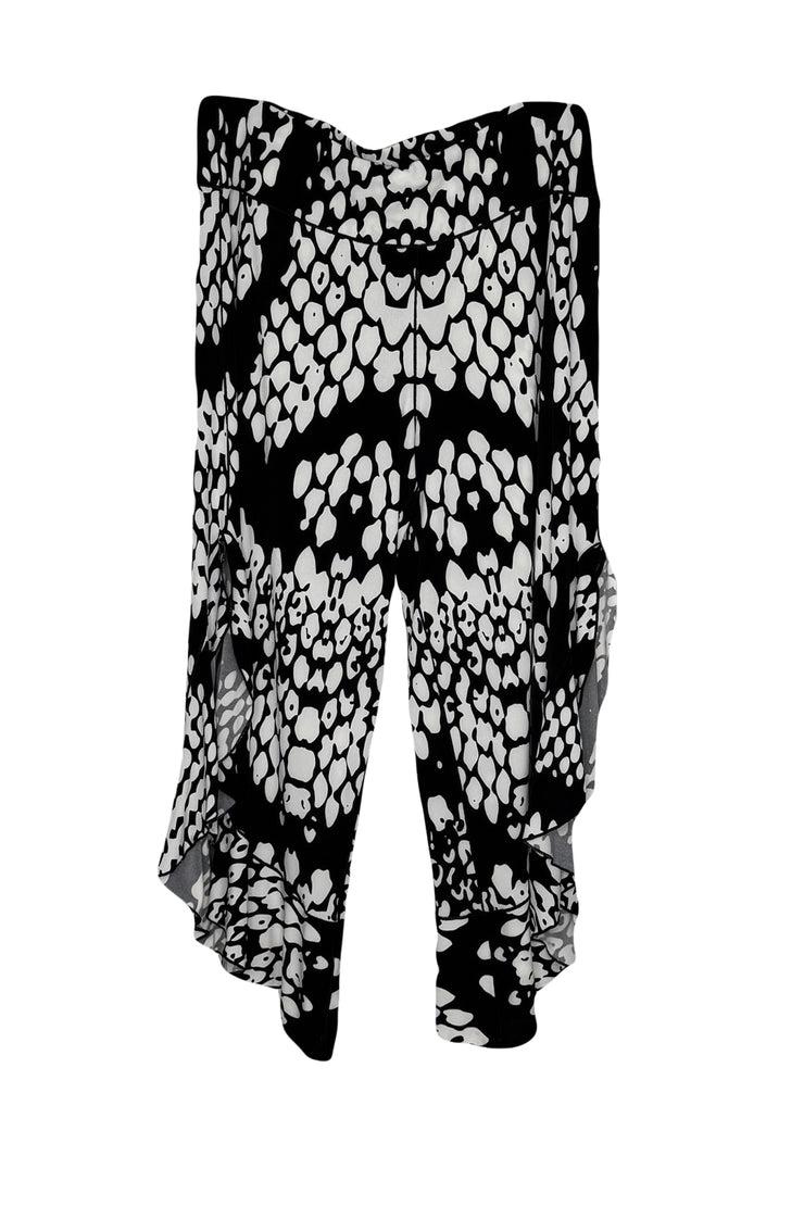 Elastic waistband ruffle leg single layer pants
