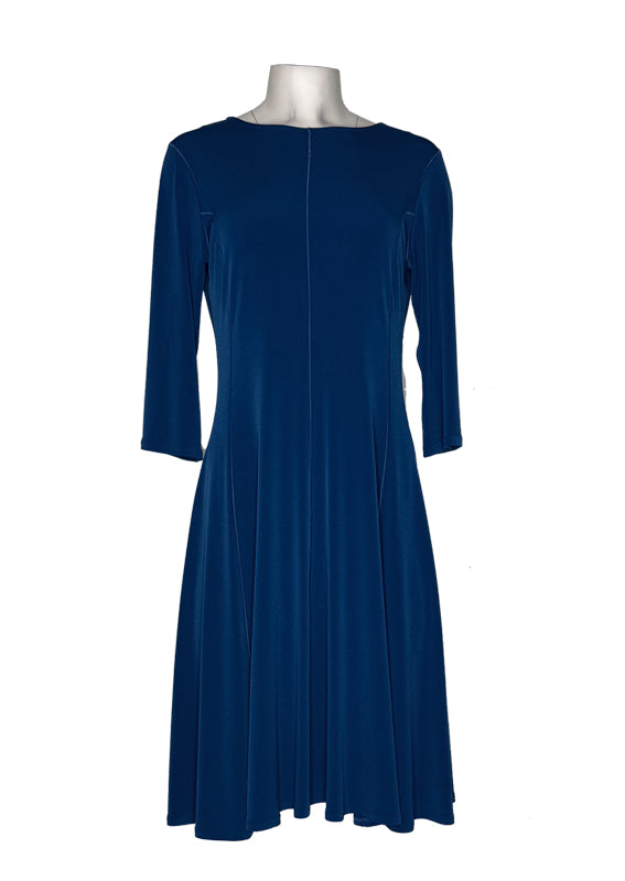 3/4 sleeve A line bk zipper dress