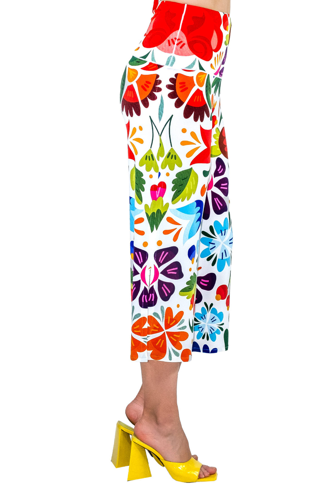 High Waist Side Slit Single Layered Cropped Pants