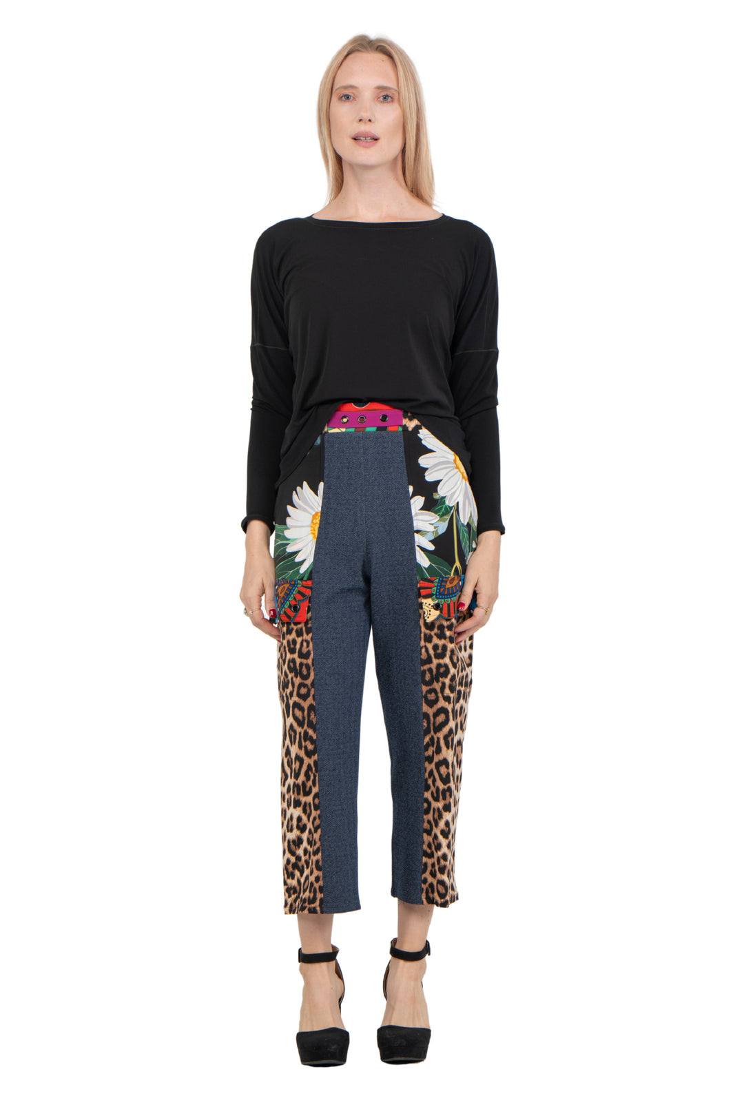 Side Pockets WB with Eyelets Pants Cropped