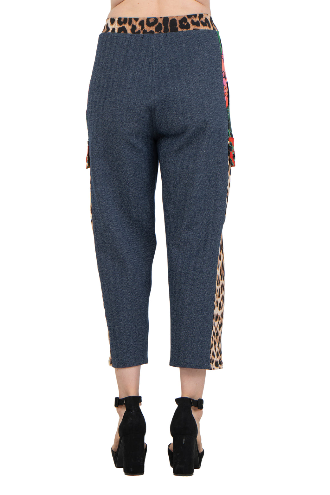 Side Pockets WB with Eyelets Pants Cropped