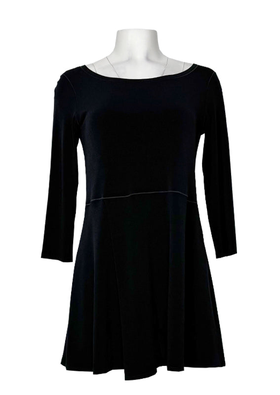 Boatneck 3/4 sleeve single layer tunic