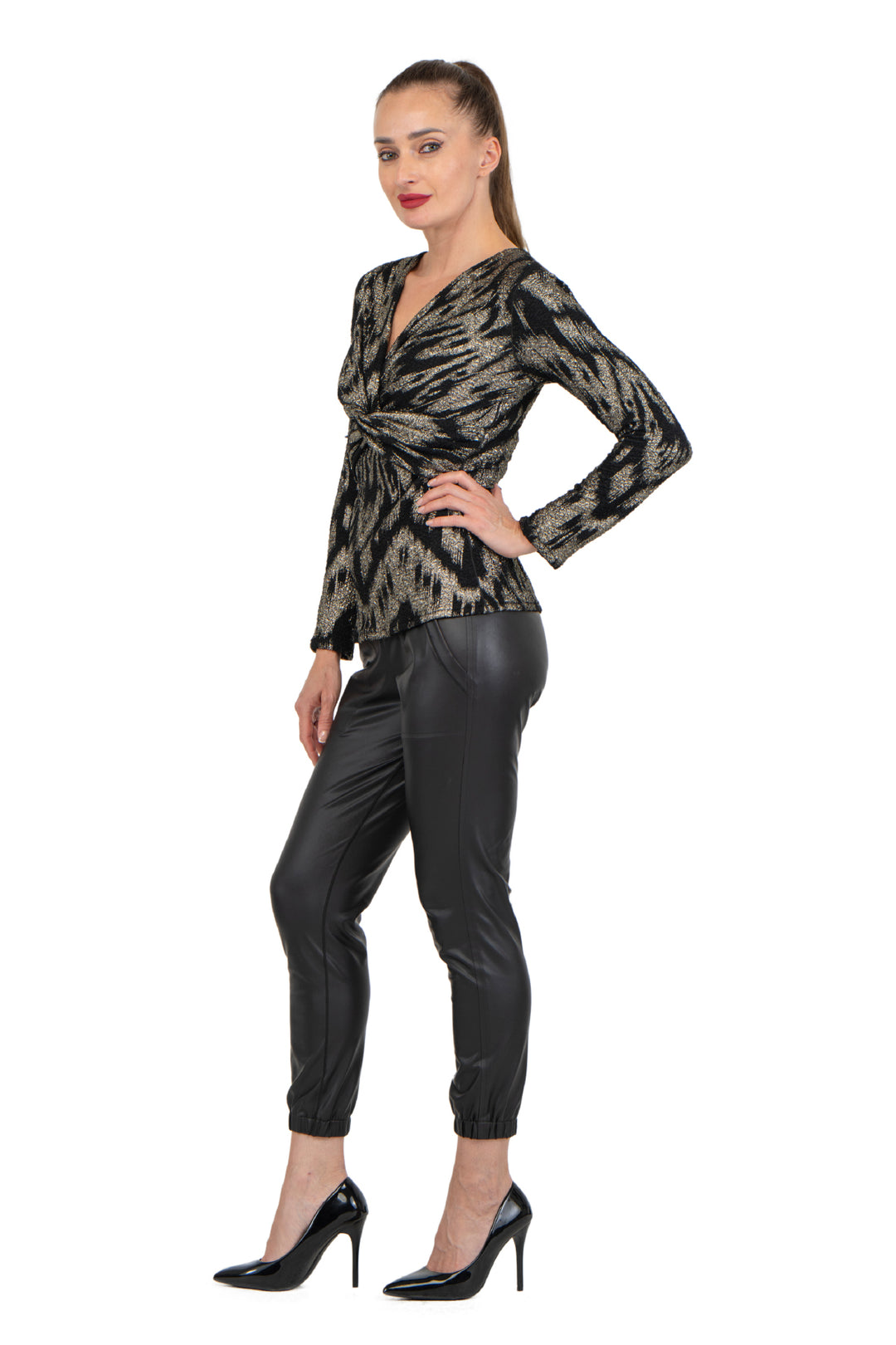 Long SLV Twist U Top