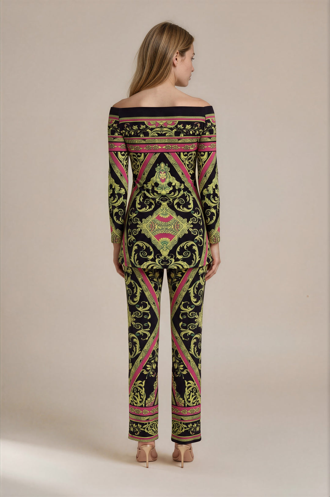 WIDE BATEAU LONG SLEEVE TUNIC