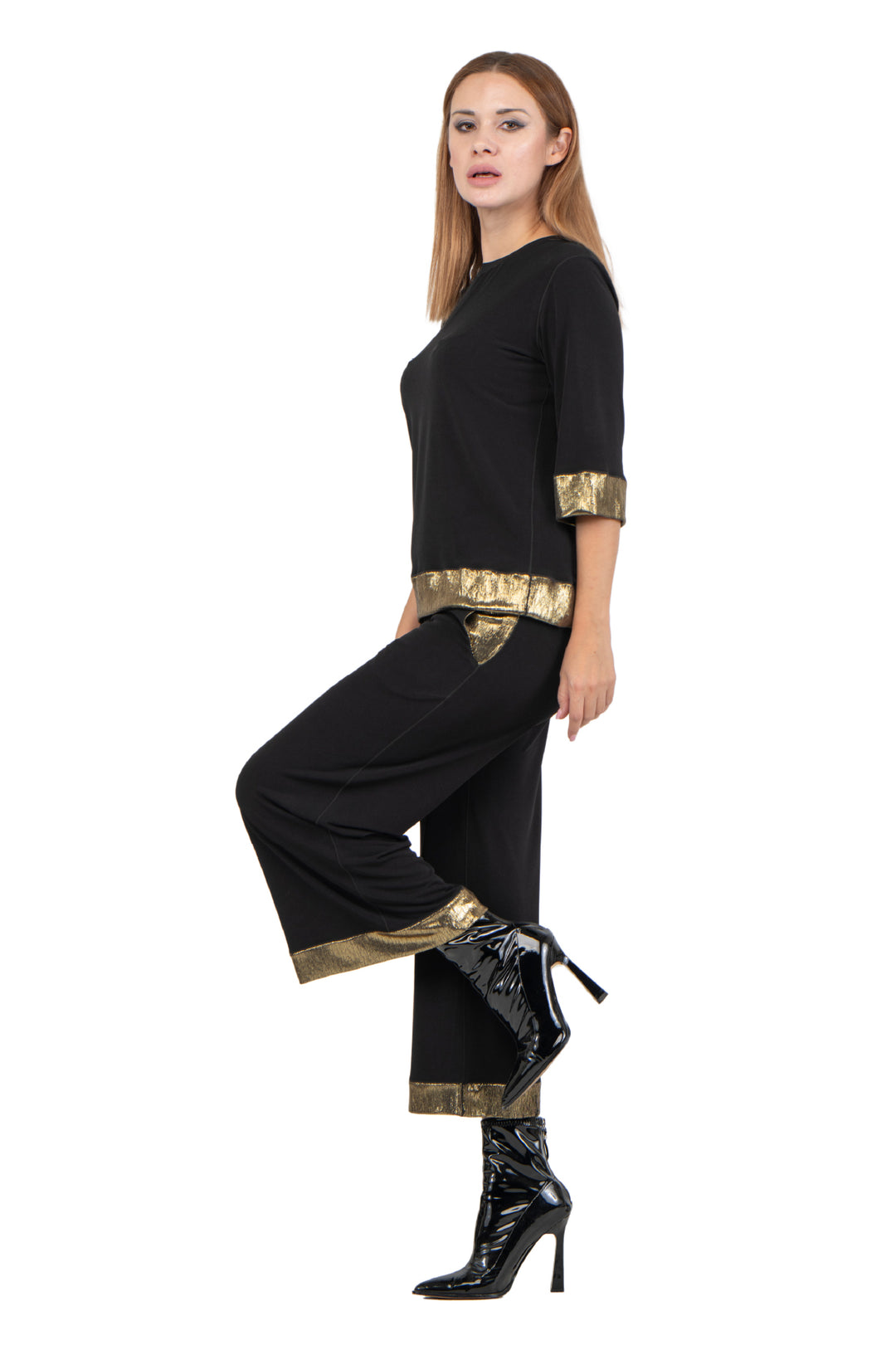 Elbow Sleeve Banned Top