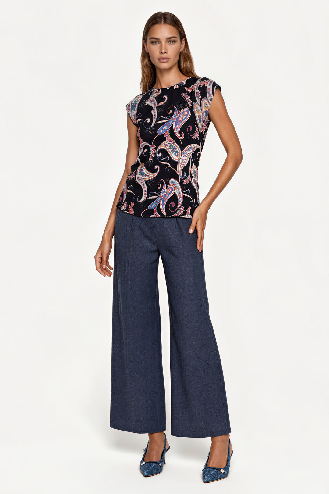 Cap Sleeve Tie-Back Neck Single Layer Top