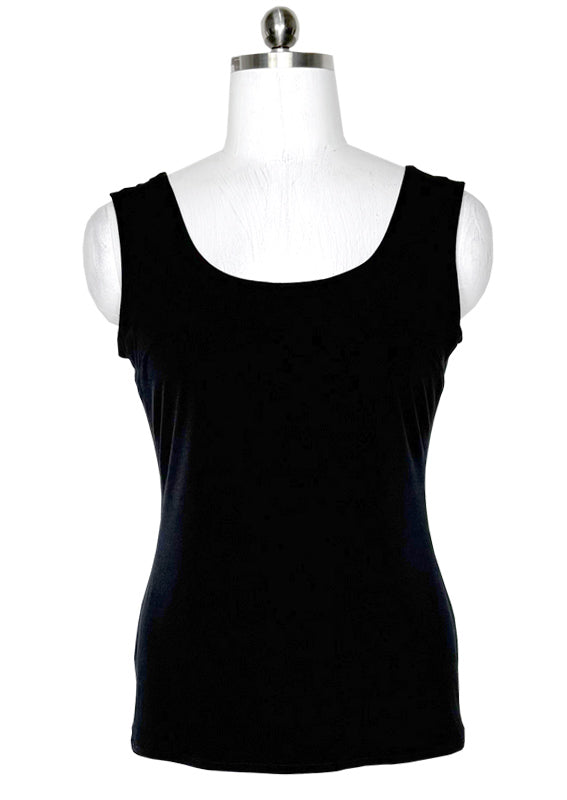 Sleeveless lined top