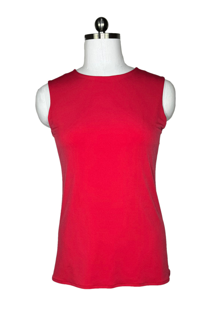 Sleeveless lined tunic