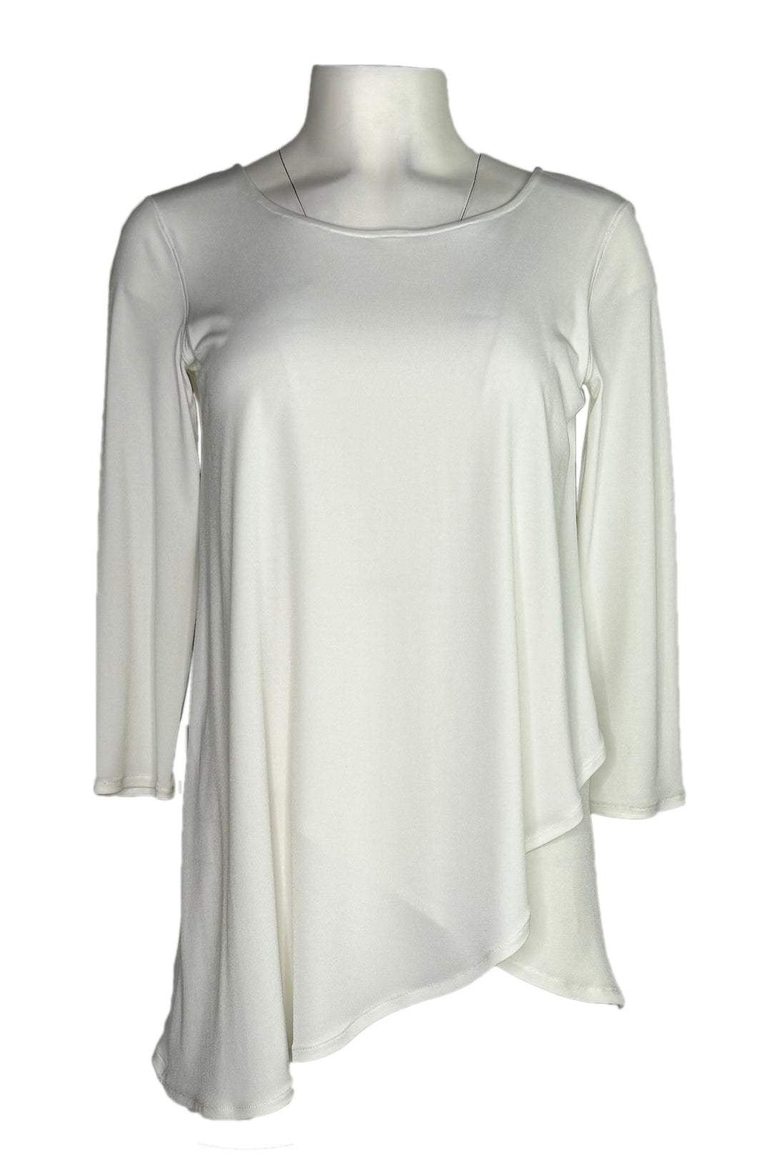 Asymmetric 3/4 sleeve tunic