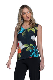 Single Layered U Fitted Tank Top