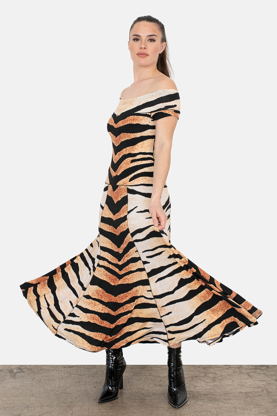 Off Shoulder S/SL Flair Dress