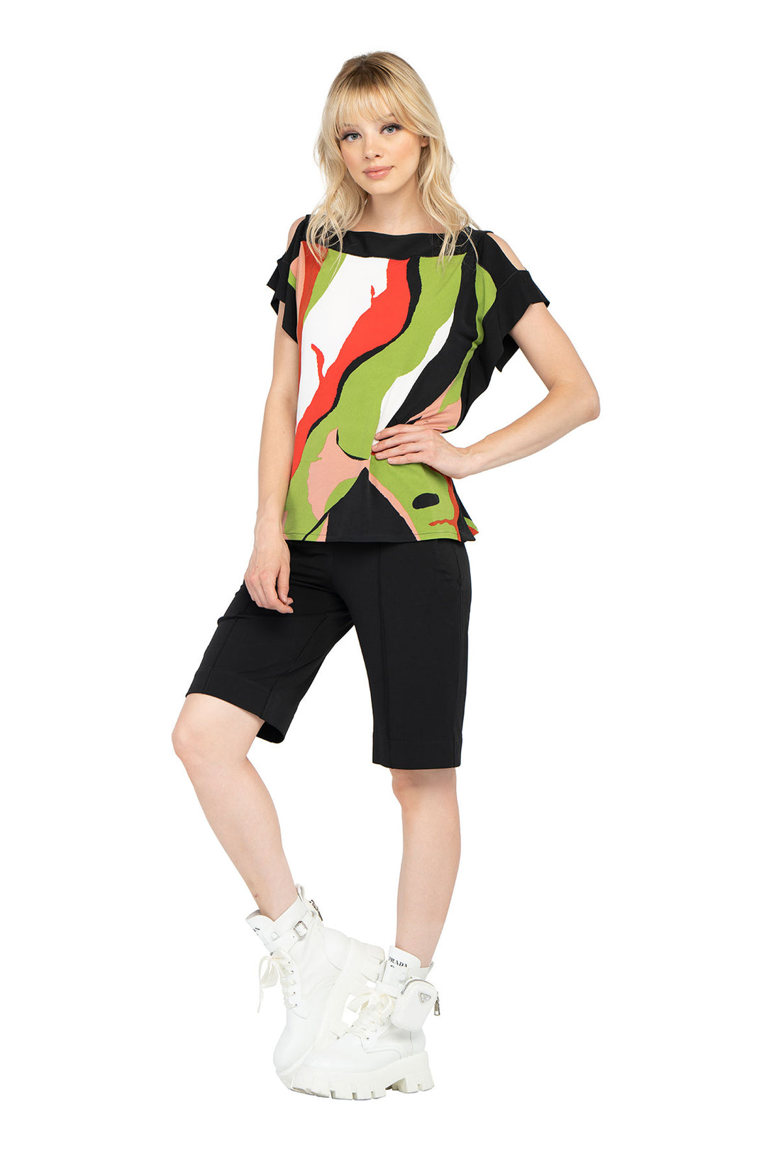 Pouch Pocket / Flap Walking Short