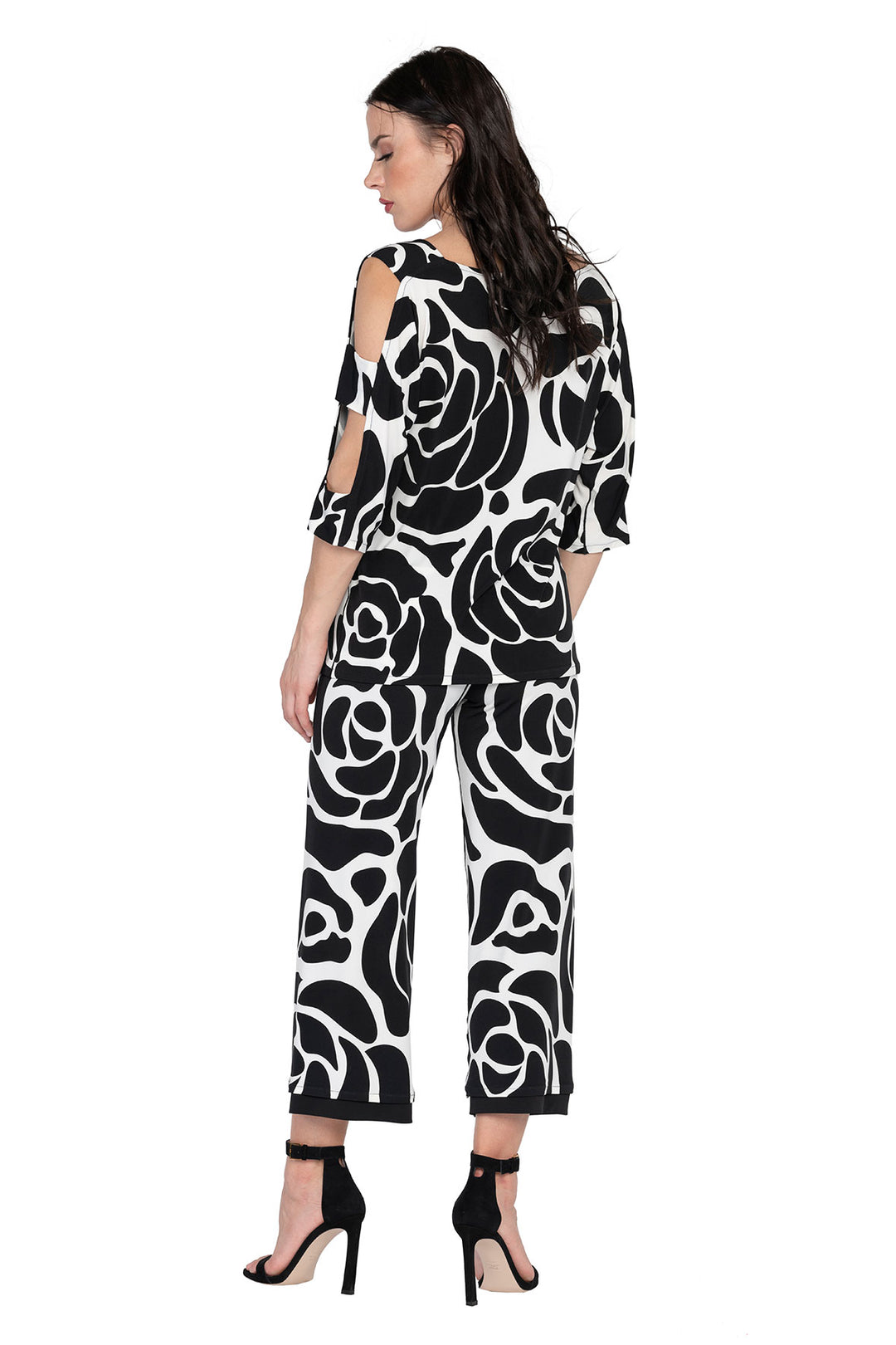 Wide Banded Sleeve Top