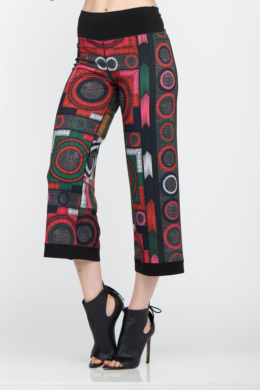 Single Layered 3.5" Yoke Banded Cropped High Waist Pants
