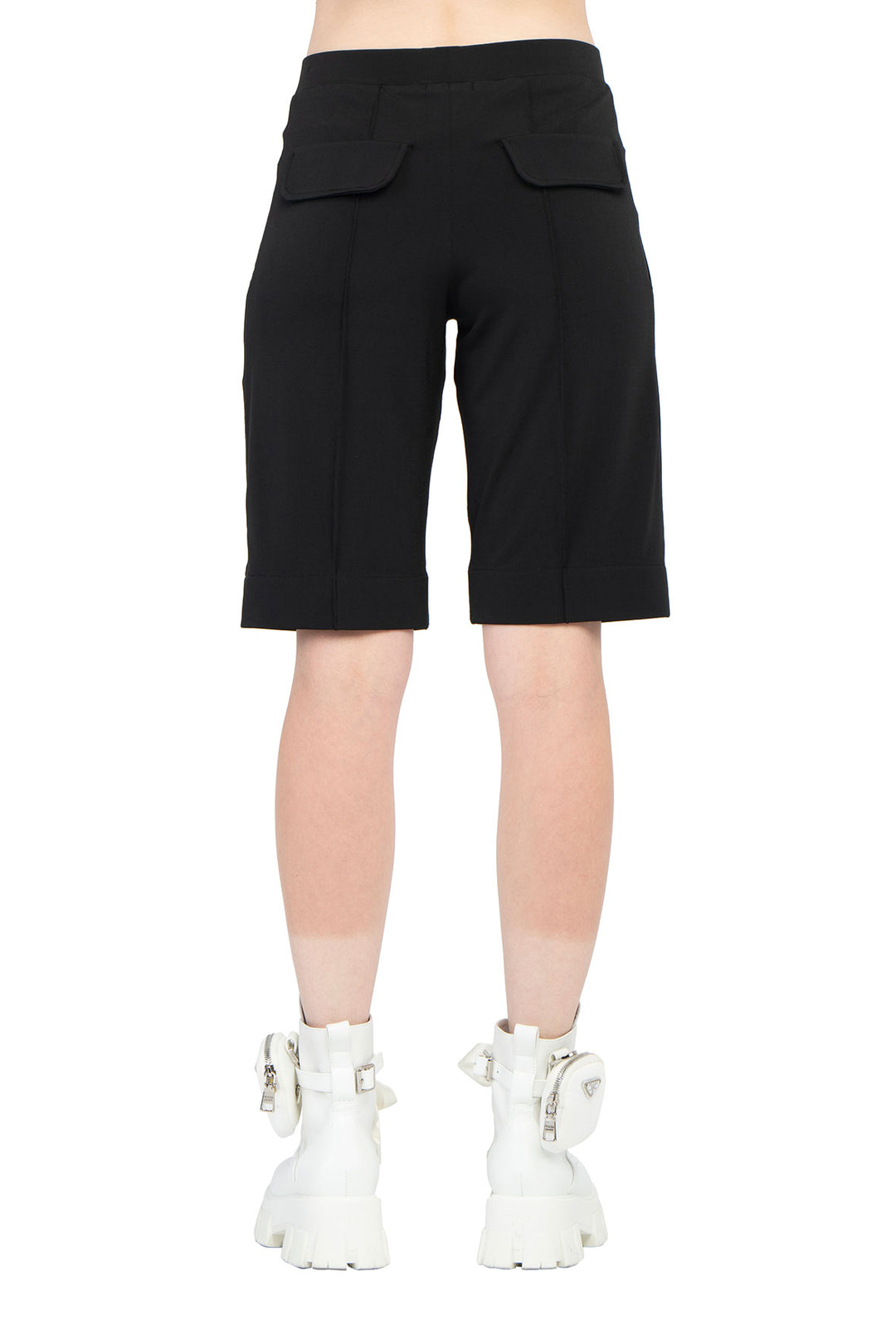 Pouch Pocket / Flap Walking Short