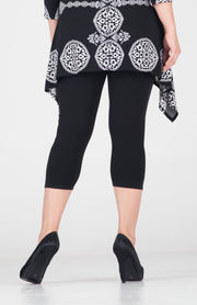 Plus Size Double Waist Band Cropped Leggings