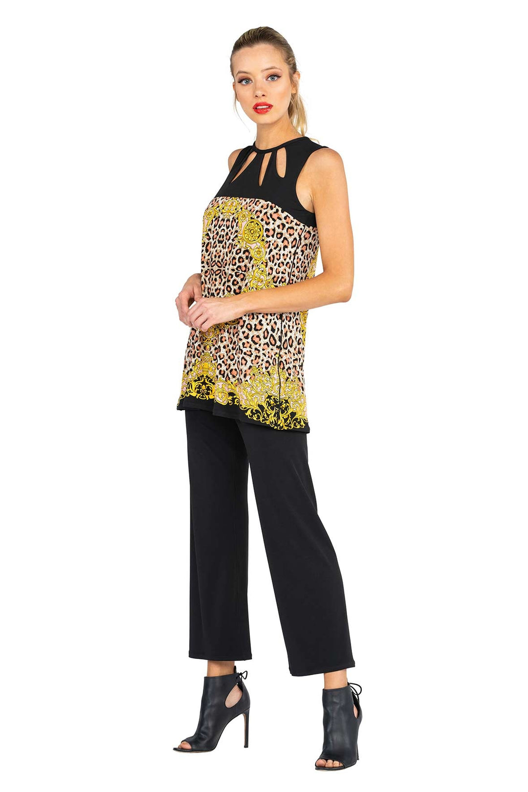 Quatro Porte Sleeveless Tunic