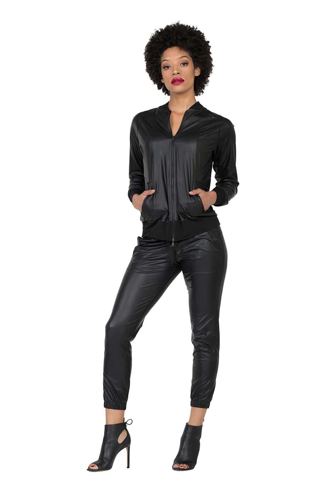 Elastic Bottom Pocket Jogger