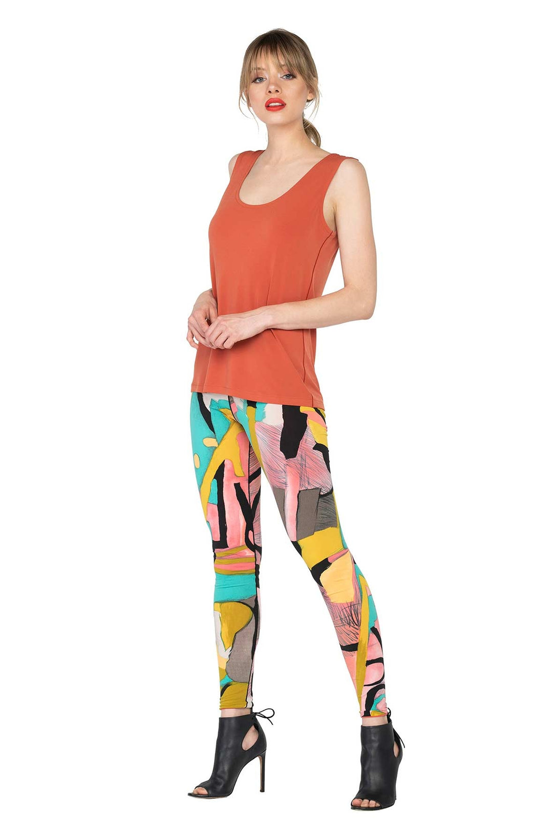 Solid Single Layered U Fitted Tank Top